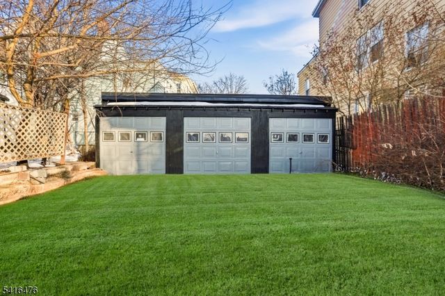 72 Lindsley Ave, Newark City, NJ 07106