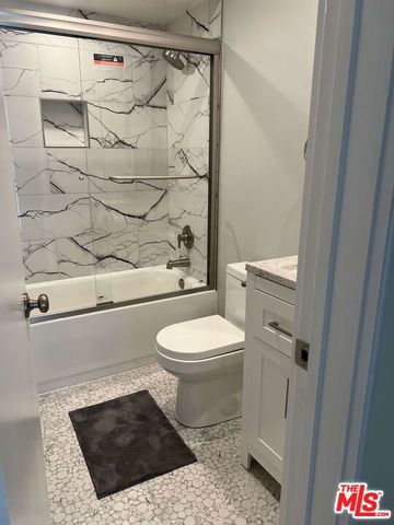 6605 Green Valley Circle 109, Culver City, CA 90230