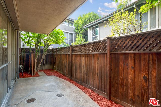 6605 Green Valley Circle 109, Culver City, CA 90230