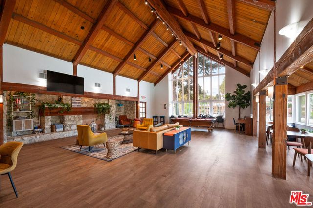 6605 Green Valley Circle 109, Culver City, CA 90230