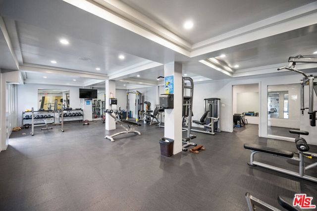 6605 Green Valley Circle 109, Culver City, CA 90230