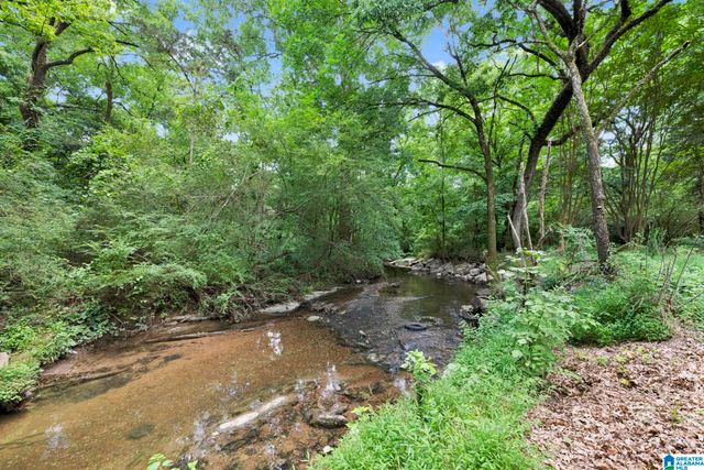 8651 DOVER DRIVE, Leeds, AL 35094