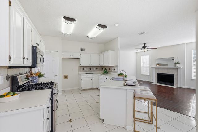 6813 Ashmont Drive, Plano, TX 75023