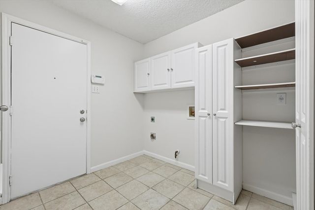 6813 Ashmont Drive, Plano, TX 75023