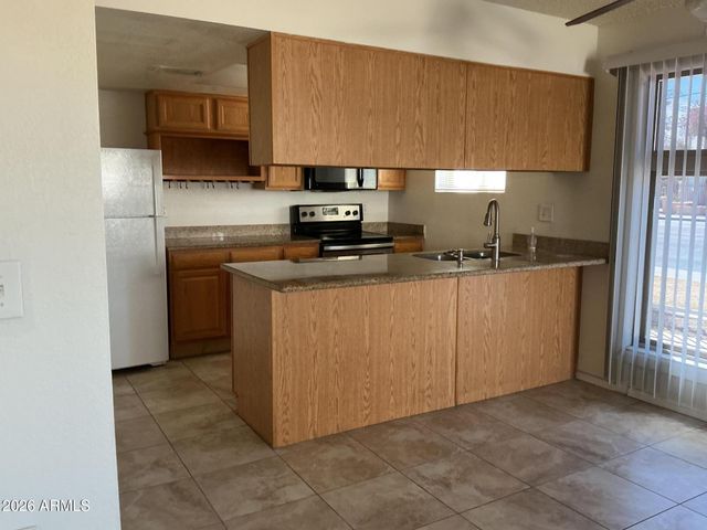 6641 N 27TH Avenue, Phoenix, AZ 85017