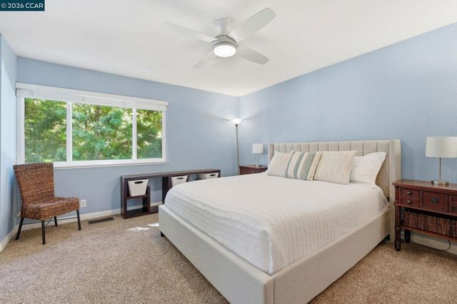 701 Center Ave, Martinez, CA 94553