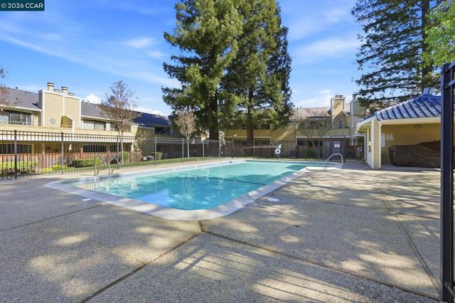 701 Center Ave, Martinez, CA 94553