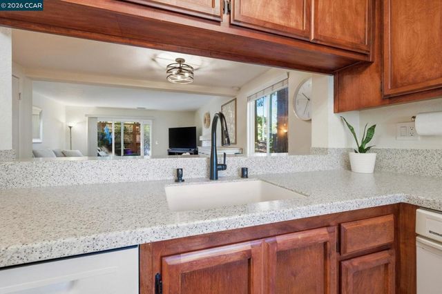 701 Center Ave, Martinez, CA 94553