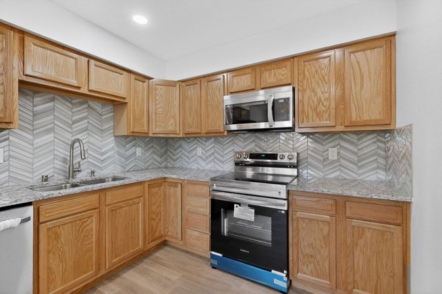 6008 Kilmer Avenue NW, Albuquerque, NM 87120