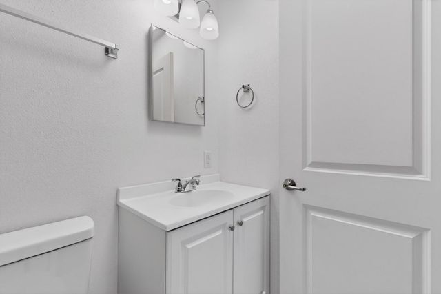 6008 Kilmer Avenue NW, Albuquerque, NM 87120