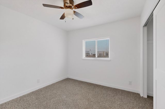 6008 Kilmer Avenue NW, Albuquerque, NM 87120