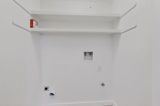 6008 Kilmer Avenue NW, Albuquerque, NM 87120