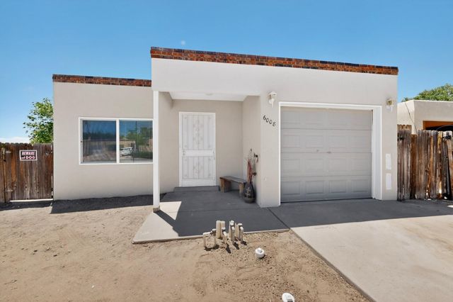 6008 Kilmer Avenue NW, Albuquerque, NM 87120