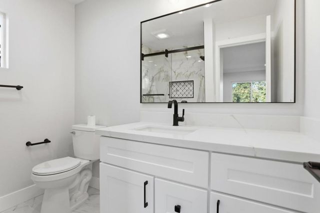 1361 Hillcrest Road, Hollister, CA 95023