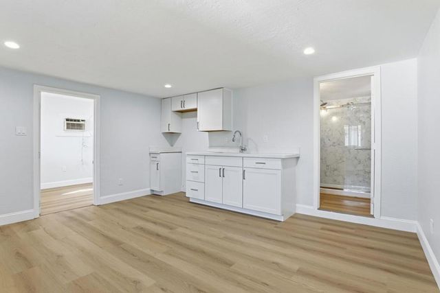 1361 Hillcrest Road, Hollister, CA 95023