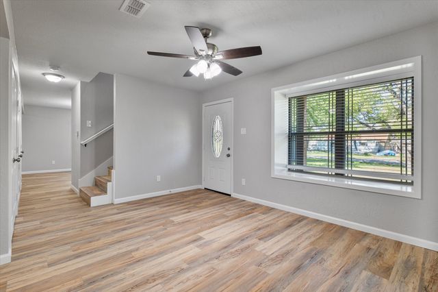 4321 Green Oak Drive, Granbury, TX 76048