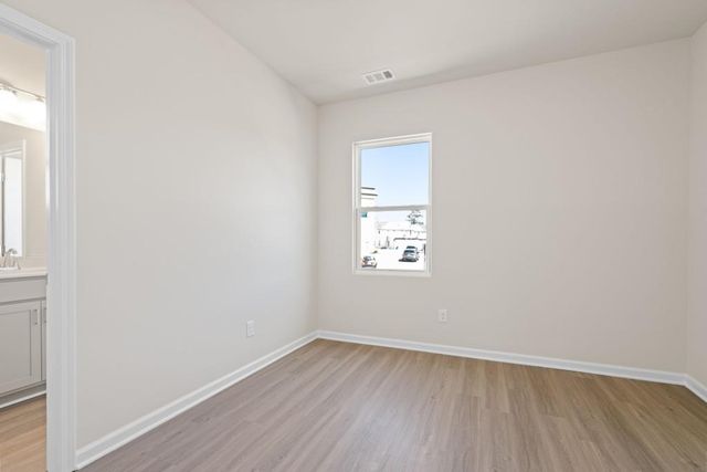 249 10th Street, Auburn, GA 30011
