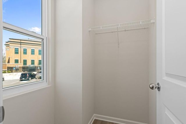 249 10th Street, Auburn, GA 30011