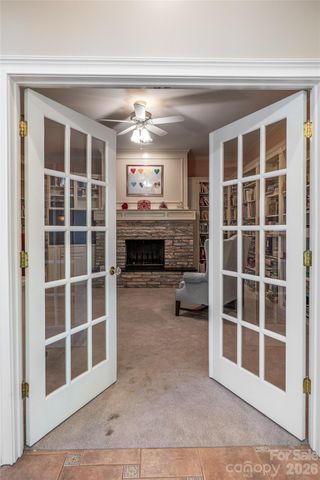 7 Ashley Road, Asheville, NC 28805