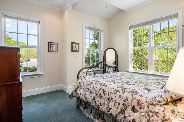7 Ashley Road, Asheville, NC 28805