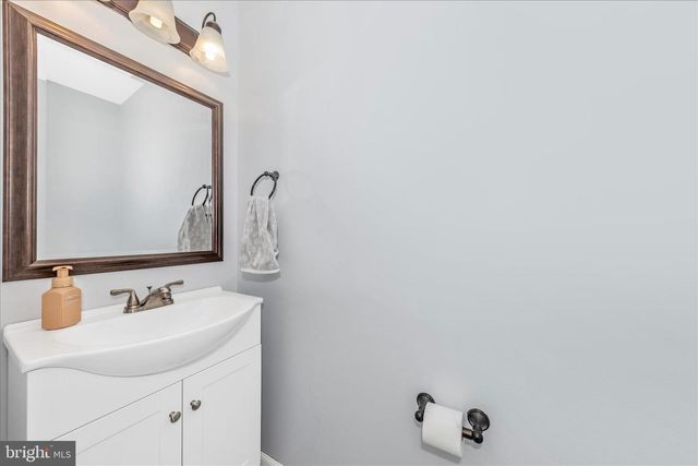 6744 SANDPIPER CT, Frederick, MD 21703