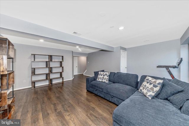 6744 SANDPIPER CT, Frederick, MD 21703