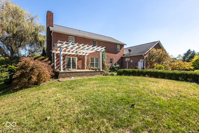 1615 S Mill Creek Road, Greensburg, IN 47240