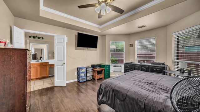 2408 Loreto Drive, Fort Worth, TX 76177