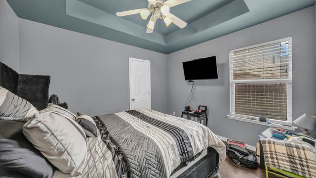 2408 Loreto Drive, Fort Worth, TX 76177