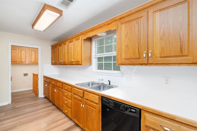 210 Pebble Beach, Hot Springs National Park, AR 71913