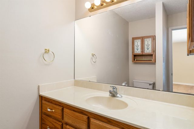 210 Pebble Beach, Hot Springs National Park, AR 71913