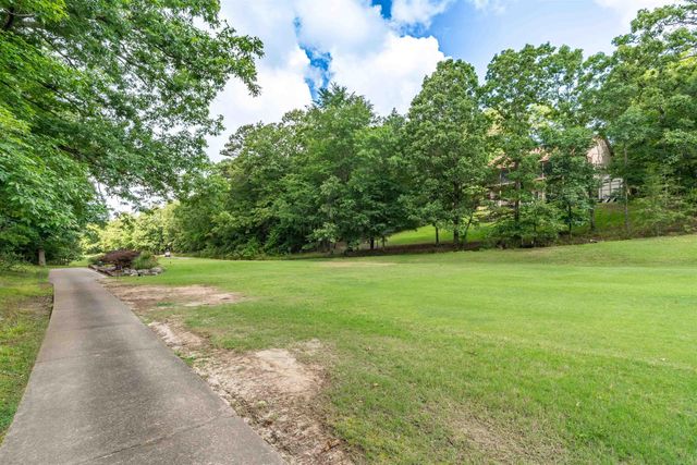 210 Pebble Beach, Hot Springs National Park, AR 71913