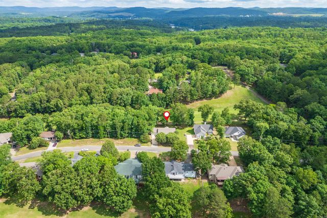 210 Pebble Beach, Hot Springs National Park, AR 71913