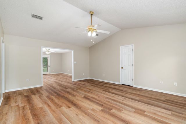 210 Pebble Beach, Hot Springs National Park, AR 71913