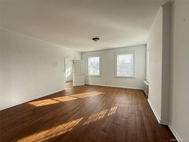 5 Wood Court 2nd Floor, Tarrytown, NY 10591