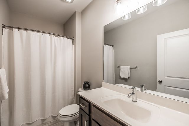 1144 Lock 4 Rd Unit H3, Gallatin, TN 37066