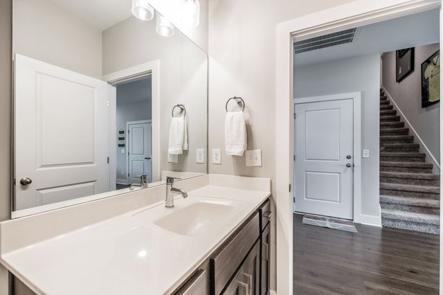 1144 Lock 4 Rd Unit H3, Gallatin, TN 37066