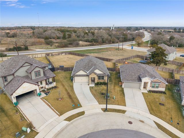 2078 Chief Street, Bryan, TX 77807