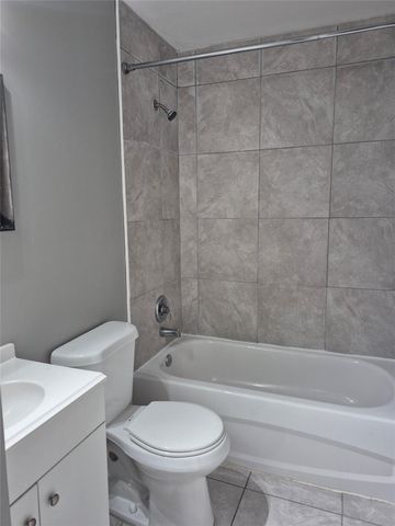 4429 Treehouse Ln 28 F, Fort Lauderdale, FL 33319