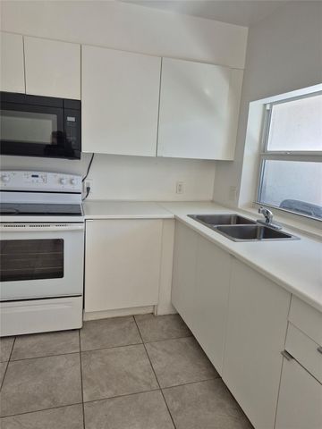 4429 Treehouse Ln 28 F, Fort Lauderdale, FL 33319