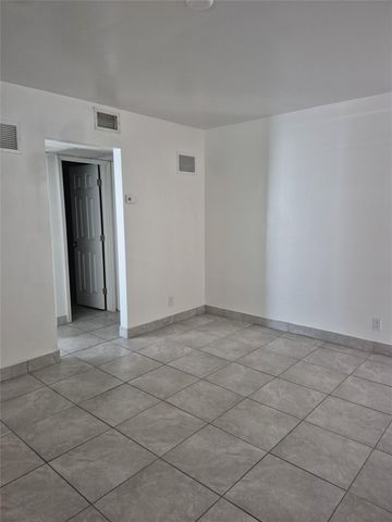 4429 Treehouse Ln 28 F, Fort Lauderdale, FL 33319