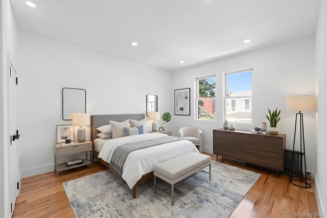 33 Cox Place, Brooklyn, NY 11208