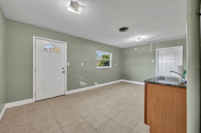 119 LAKE DRIVE, Oviedo, FL 32765