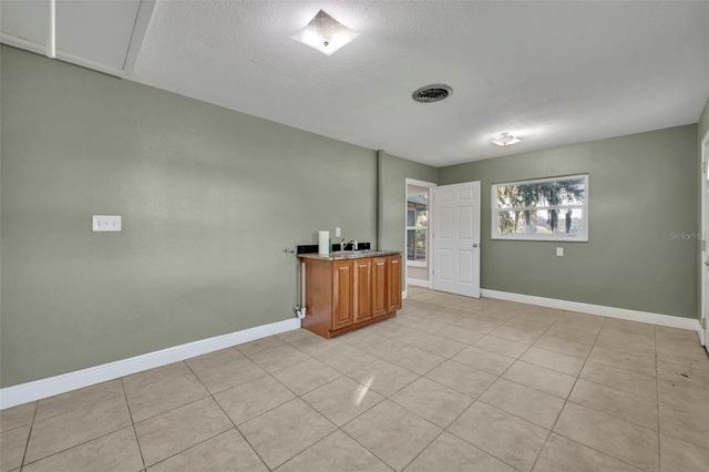 119 LAKE DRIVE, Oviedo, FL 32765