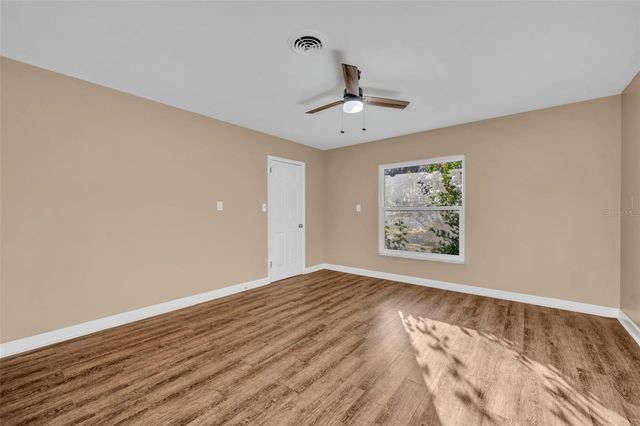 119 LAKE DRIVE, Oviedo, FL 32765