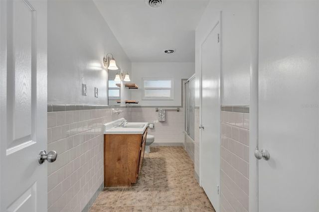 119 LAKE DRIVE, Oviedo, FL 32765