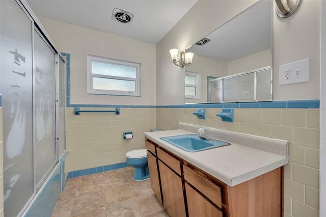 119 LAKE DRIVE, Oviedo, FL 32765