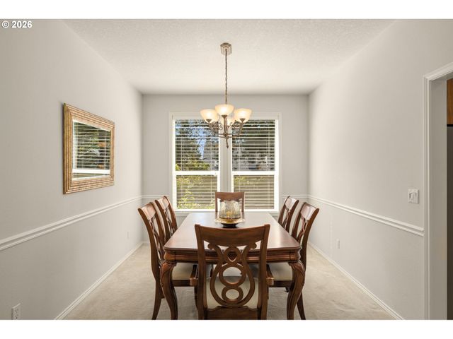 12727 Sw 60TH Ct, Portland, OR 97219