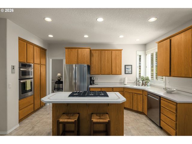 12727 Sw 60TH Ct, Portland, OR 97219