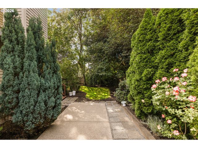 12727 Sw 60TH Ct, Portland, OR 97219